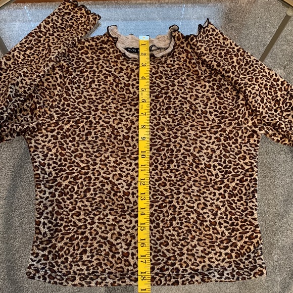 HYFVE Soft Leopard Top - Picture 9 of 13